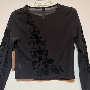 Athleta Velvet Rose Top